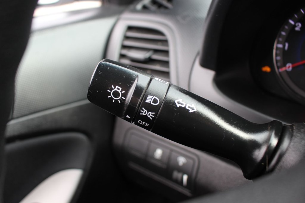 Hyundai ACCENT GL GL | USB | HtdSeats | Bluetooth | XM | Cruise 2015 à Saint John, Nouveau-Brunswick - 20 - w1024h768px