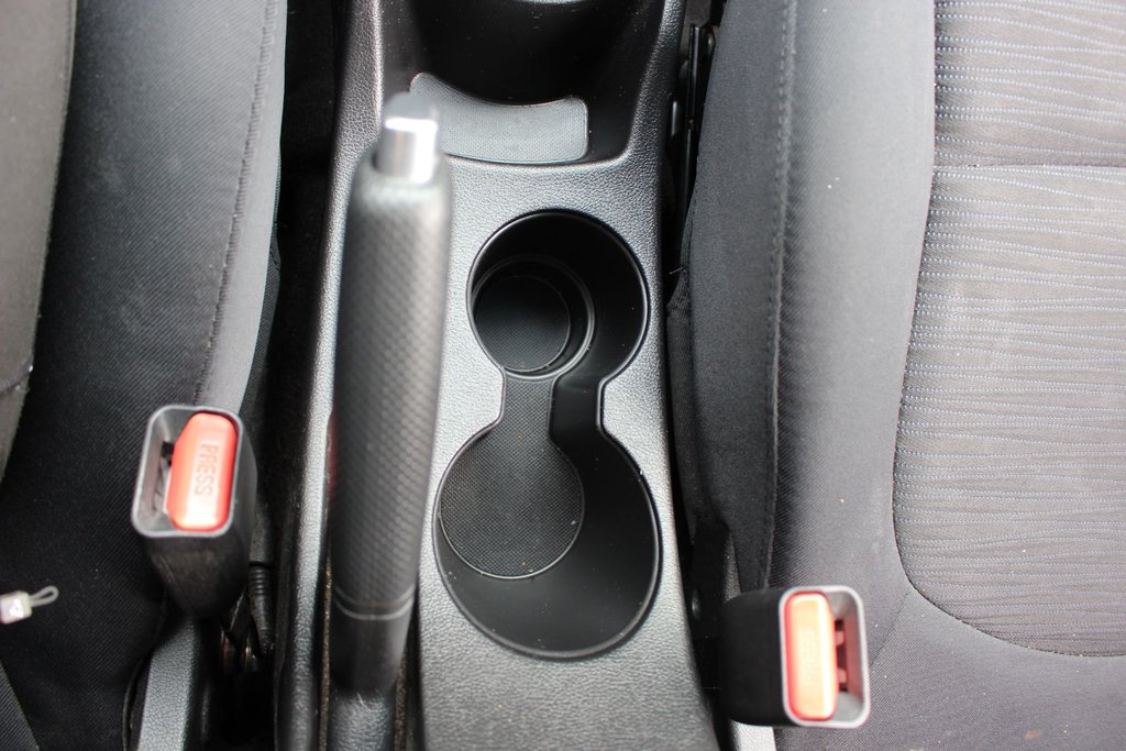 Hyundai ACCENT GL GL | USB | HtdSeats | Bluetooth | XM | Cruise 2015 à Saint John, Nouveau-Brunswick - 39 - w1024h768px