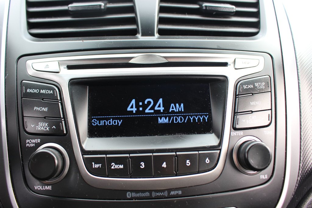 Hyundai ACCENT GL GL | USB | HtdSeats | Bluetooth | XM | Cruise 2015 à Saint John, Nouveau-Brunswick - 27 - w1024h768px