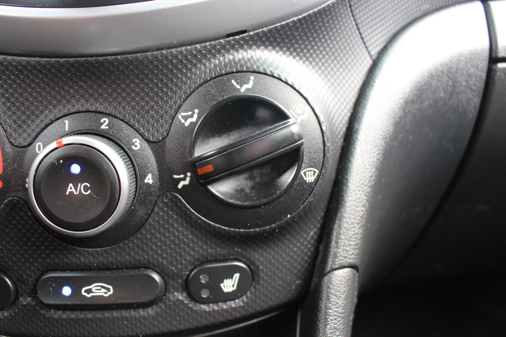 Hyundai ACCENT GL GL | USB | HtdSeats | Bluetooth | XM | Cruise 2015 à Saint John, Nouveau-Brunswick - 33 - w1024h768px