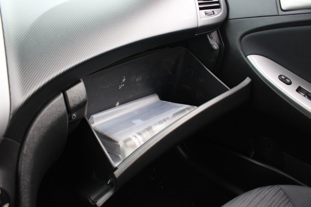 Hyundai ACCENT GL GL | USB | HtdSeats | Bluetooth | XM | Cruise 2015 à Saint John, Nouveau-Brunswick - 50 - w1024h768px