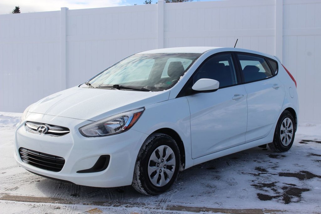 2016 Hyundai Accent GL | 6-Spd | USB | HtdSeats | Bluetooth | Keyless in Saint John, New Brunswick - 3 - w1024h768px