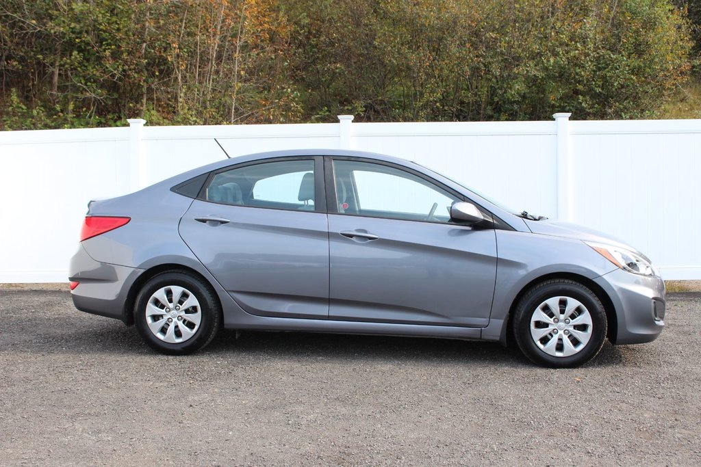 2017 Hyundai Accent in Antigonish, Nova Scotia - 8 - w1024h768px