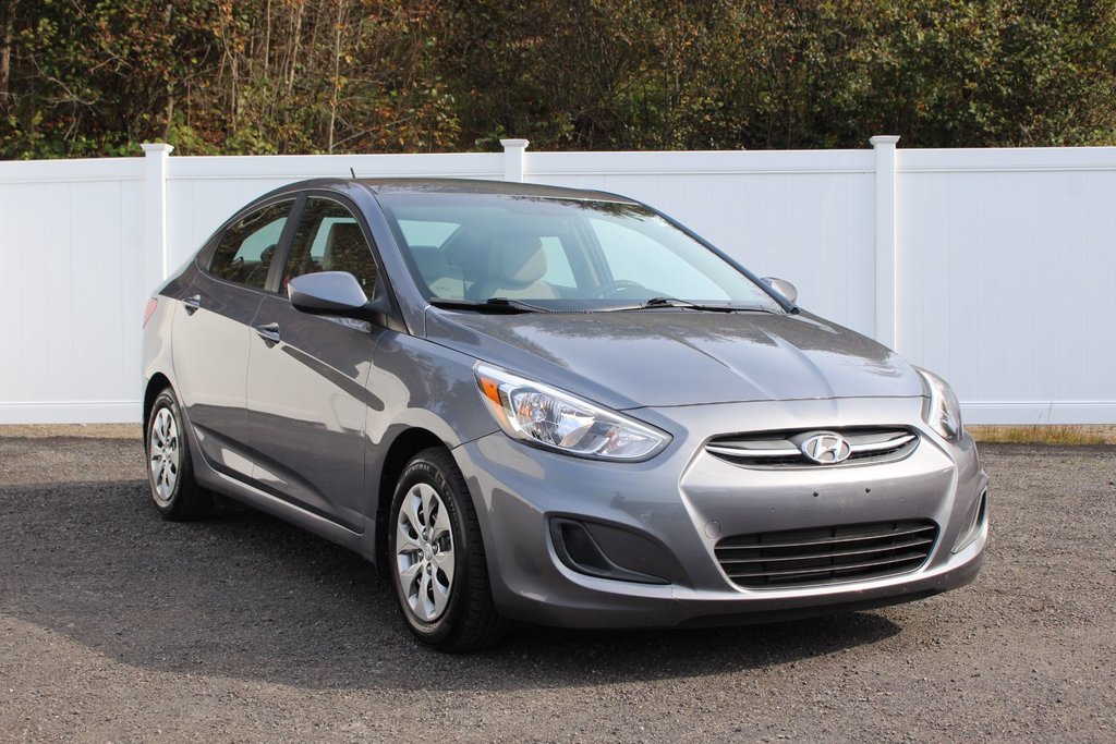 2017 Hyundai Accent in Antigonish, Nova Scotia - 1 - w1024h768px