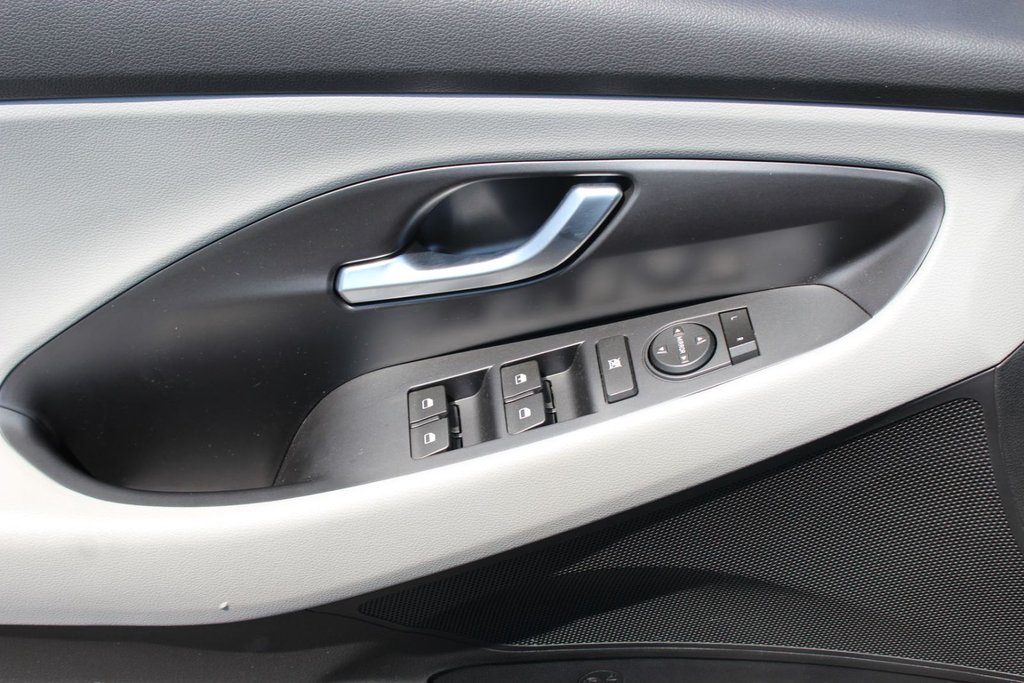 2018 Hyundai Elantra GT GT | GL | Cam | USB | HtdWheel | Bluetooth | XM in Saint John, New Brunswick - 14 - w1024h768px