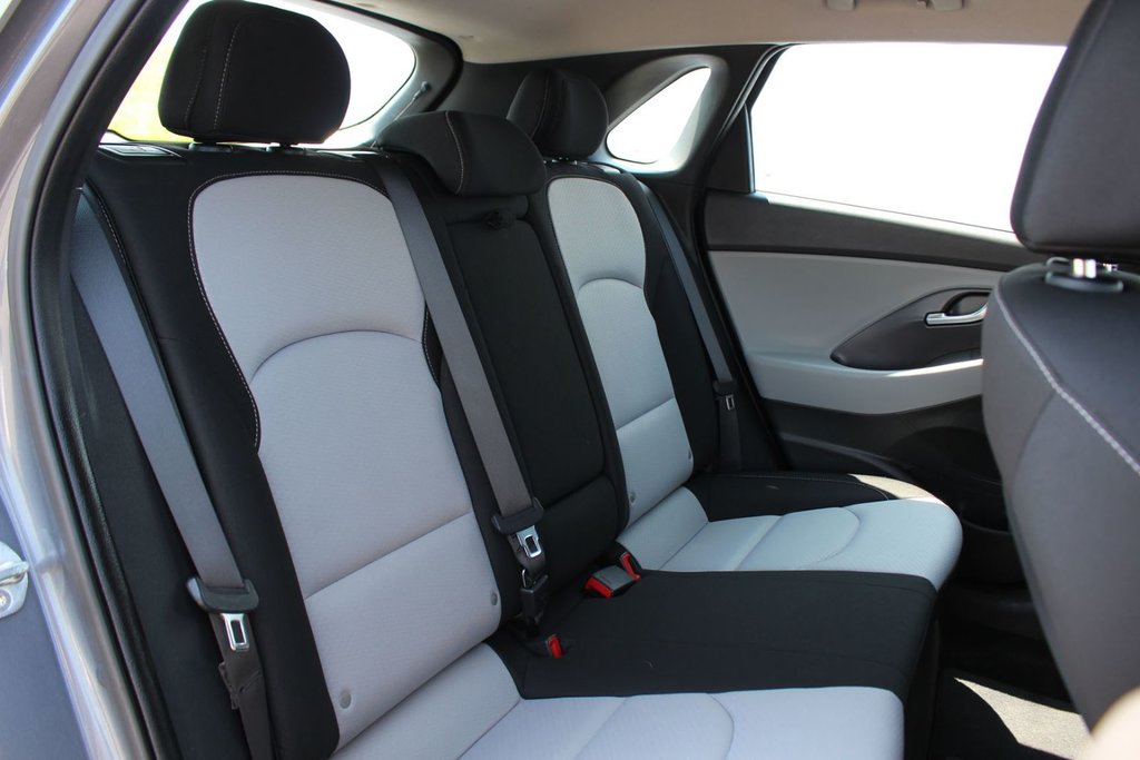2018 Hyundai Elantra GT GT | GL | Cam | USB | HtdWheel | Bluetooth | XM in Saint John, New Brunswick - 39 - w1024h768px
