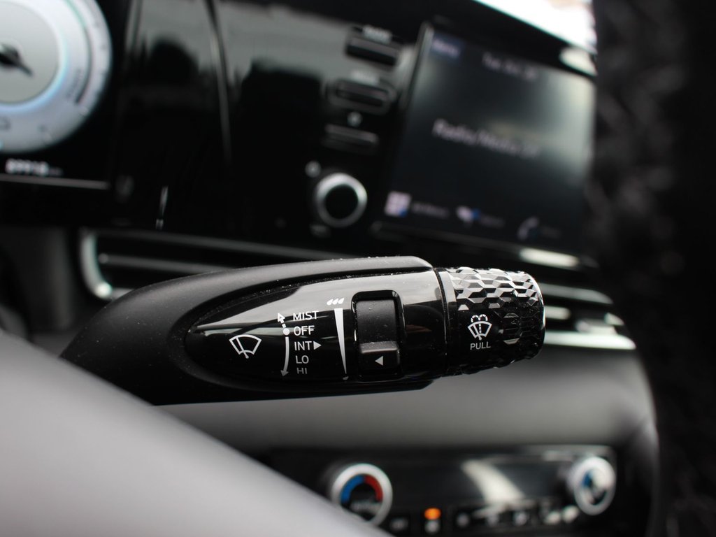 2021 Hyundai Elantra Hybrid Ultimate | Roof | HtdSeats | Warranty to 2029 in Saint John, New Brunswick - 25 - w1024h768px