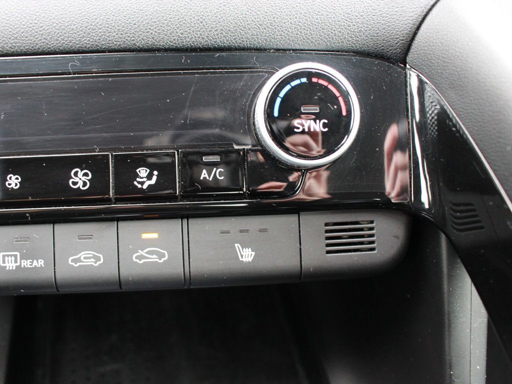 2021 Hyundai Elantra Hybrid Ultimate | Roof | HtdSeats | Warranty to 2029 in Saint John, New Brunswick - 32 - w1024h768px