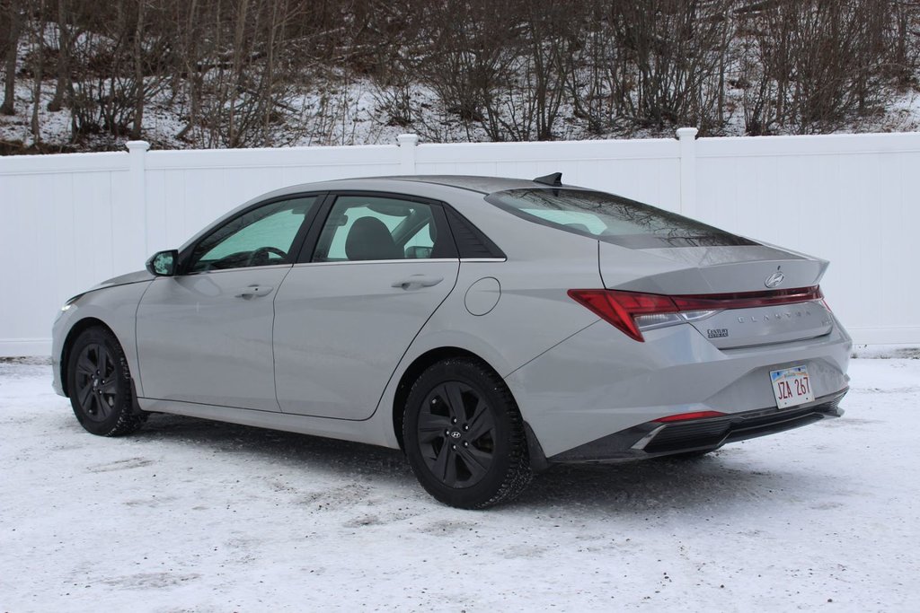 2022 Hyundai Elantra Hybrid in Antigonish, Nova Scotia - 5 - w1024h768px