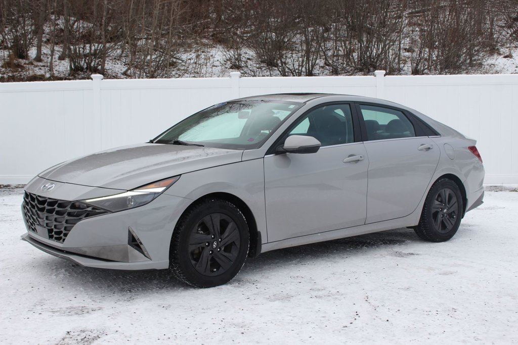 2022 Hyundai Elantra Hybrid in Antigonish, Nova Scotia - 3 - w1024h768px