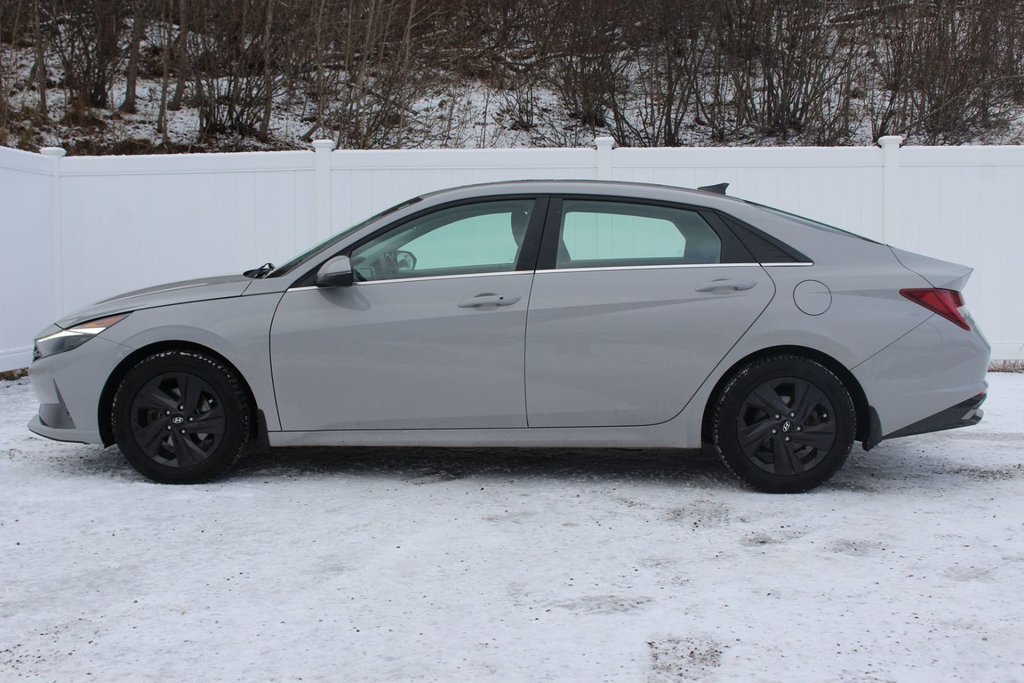 2022 Hyundai Elantra Hybrid in Antigonish, Nova Scotia - 4 - w1024h768px