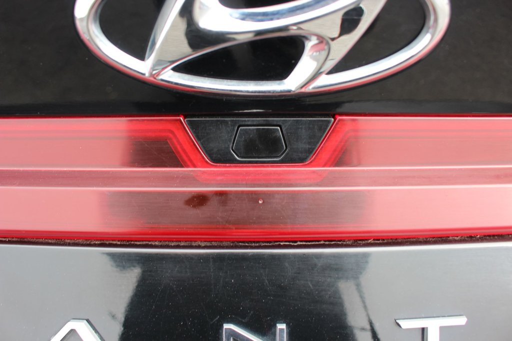 2022 Hyundai Elantra Hybrid Preferred | HtdSeat | Cam | USB | Warranty to 2030 in Saint John, New Brunswick - 55 - w1024h768px