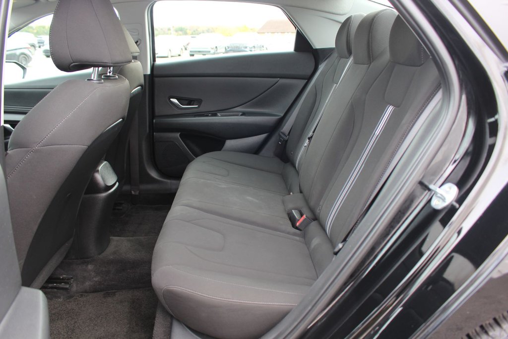 2022 Hyundai Elantra Hybrid Preferred | HtdSeat | Cam | USB | Warranty to 2030 in Saint John, New Brunswick - 50 - w1024h768px