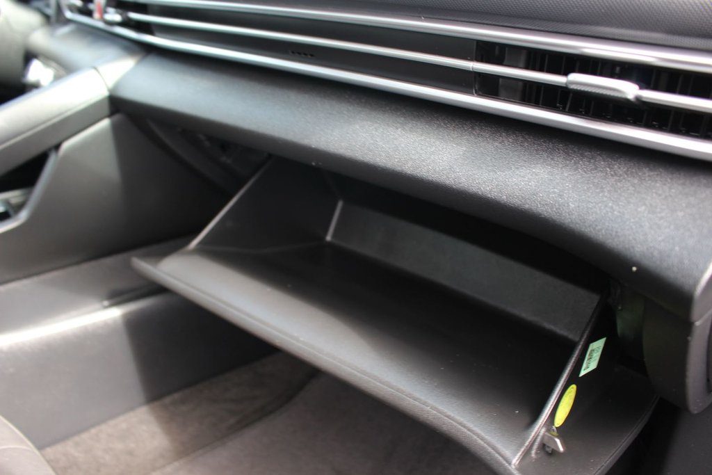 2022 Hyundai Elantra Hybrid in Antigonish, Nova Scotia - 41 - w1024h768px