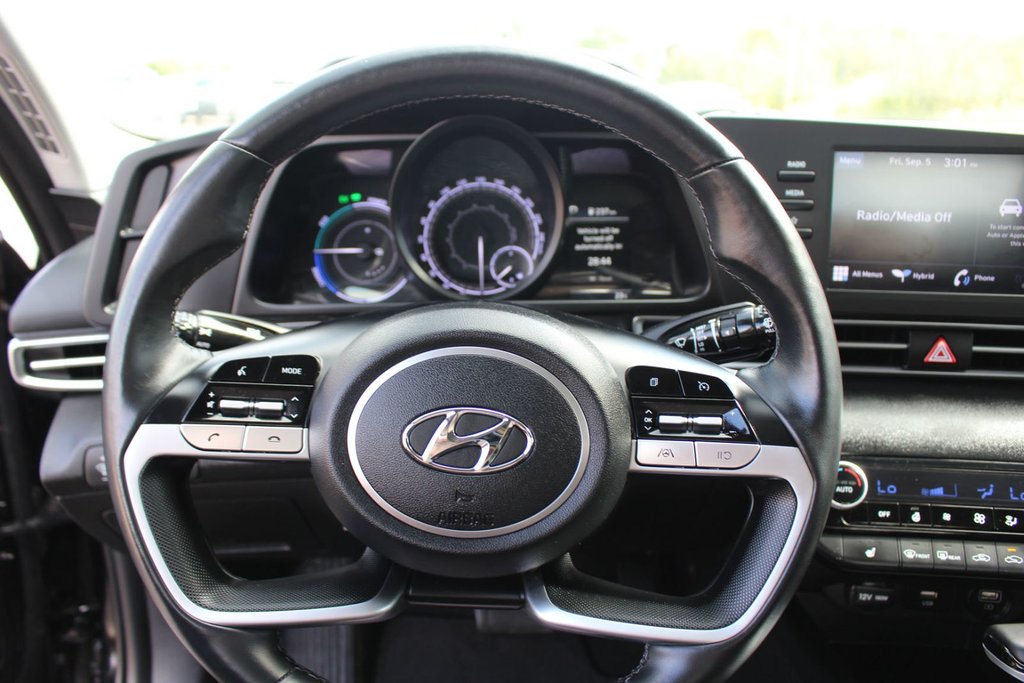 2022 Hyundai Elantra Hybrid in Antigonish, Nova Scotia - 12 - w1024h768px