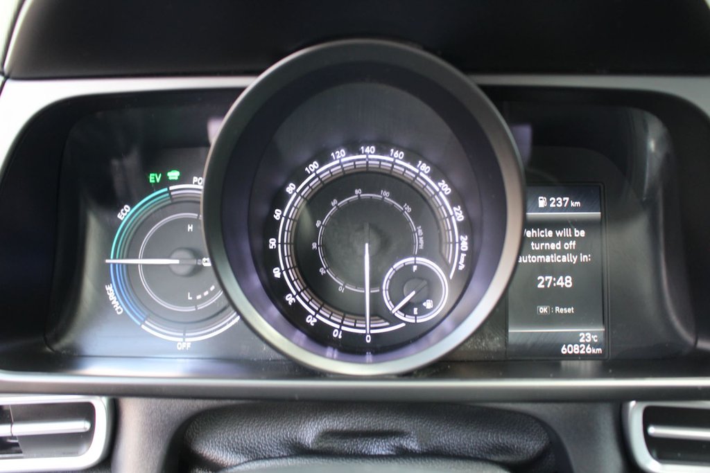 2022 Hyundai Elantra Hybrid in Antigonish, Nova Scotia - 15 - w1024h768px