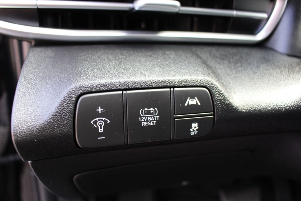 2022 Hyundai Elantra Hybrid in Antigonish, Nova Scotia - 11 - w1024h768px