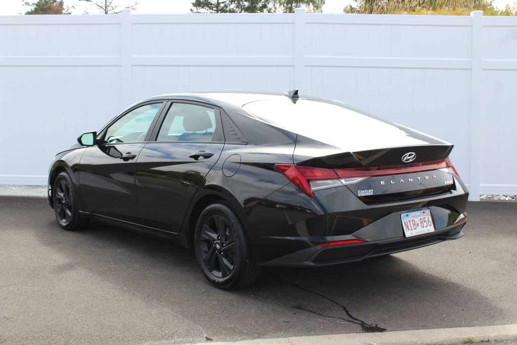 2022 Hyundai Elantra Hybrid in Antigonish, Nova Scotia - 2 - w1024h768px