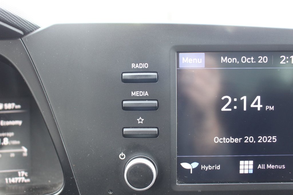 2022 Hyundai Elantra Hybrid Preferred | HtdSeats | Cam | Warranty to 2029 in Saint John, New Brunswick - 25 - w1024h768px