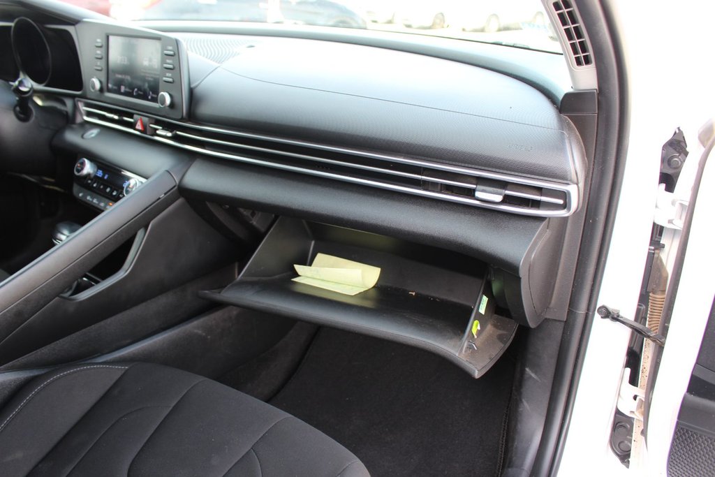 2022 Hyundai Elantra Hybrid Preferred | HtdSeats | Cam | Warranty to 2029 in Saint John, New Brunswick - 35 - w1024h768px