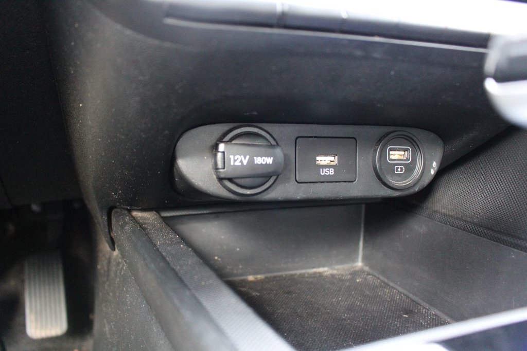 2022 Hyundai Elantra Hybrid Preferred | HtdSeats | Cam | Warranty to 2029 in Saint John, New Brunswick - 42 - w1024h768px