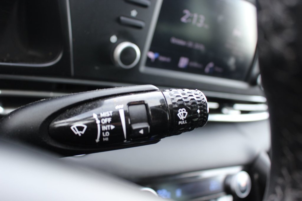 2022 Hyundai Elantra Hybrid Preferred | HtdSeats | Cam | Warranty to 2029 in Saint John, New Brunswick - 21 - w1024h768px