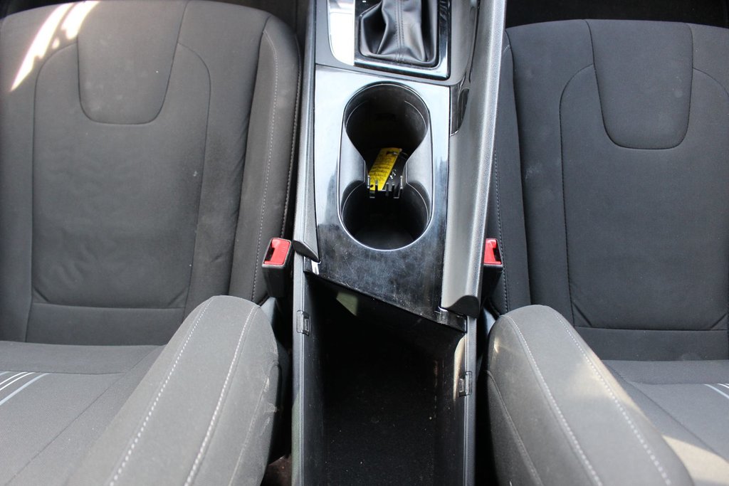 2022 Hyundai Elantra Hybrid Preferred | HtdSeats | Cam | Warranty to 2029 in Saint John, New Brunswick - 40 - w1024h768px