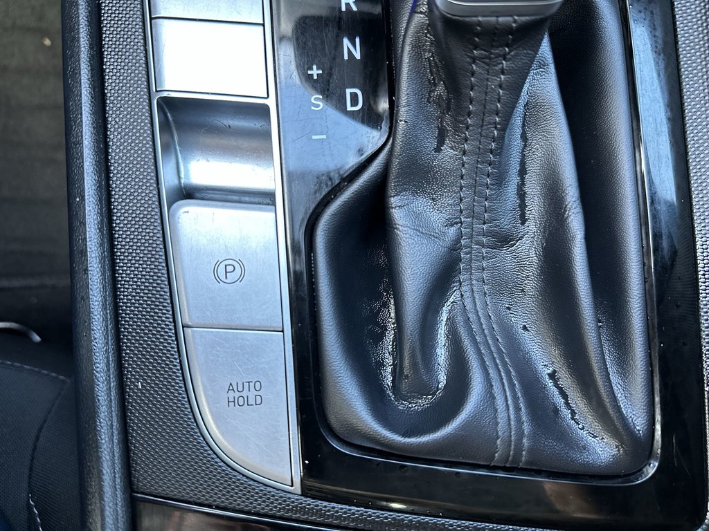 2022 Hyundai Elantra Hybrid in Antigonish, Nova Scotia - 30 - w1024h768px