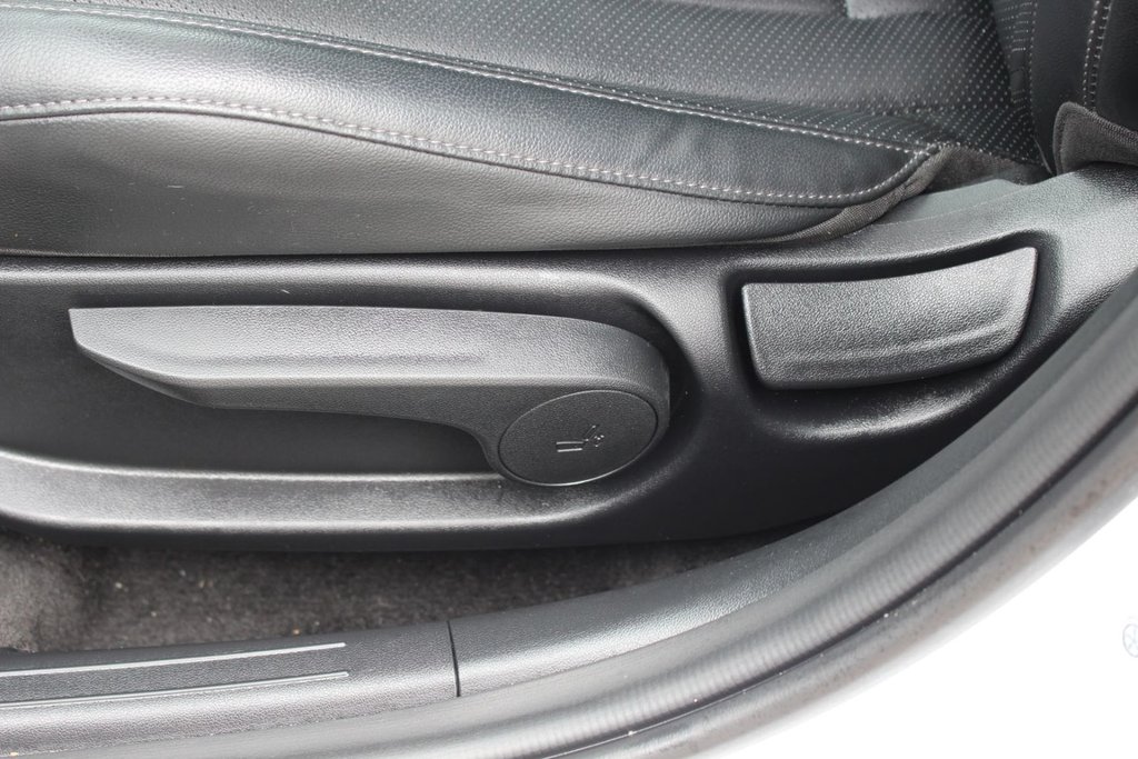 2024 Hyundai Elantra Hybrid Luxury | Lthr | SunRoof | Cam | Warranty to 2032 in Saint John, New Brunswick - 13 - w1024h768px