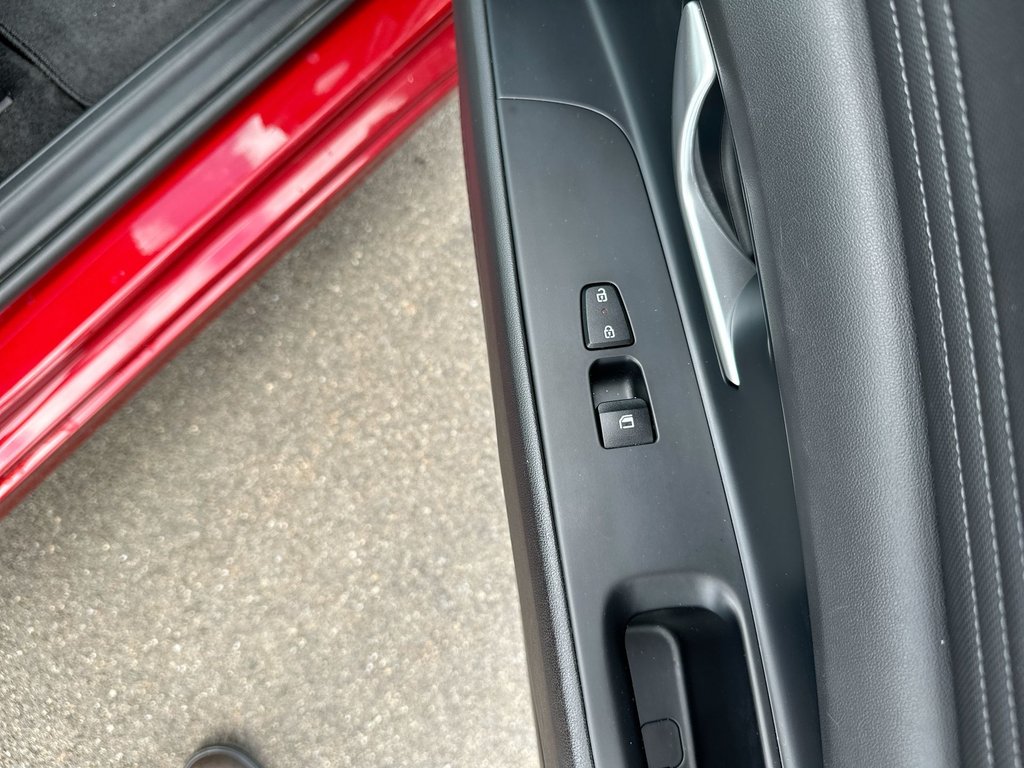 2024 Hyundai Elantra Hybrid Luxury | Roof | Lthr | HtdSeat | Warranty to 2032 in Saint John, New Brunswick - 46 - w1024h768px