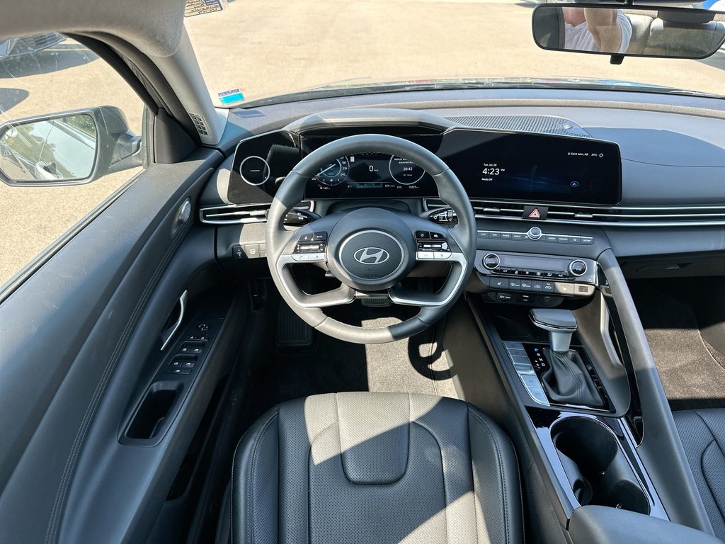 2025 Hyundai Elantra Hybrid Luxury | Leather | Nav | Roof | Warranty to 2033 in Saint John, New Brunswick - 13 - w1024h768px