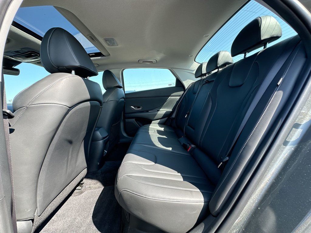 2025 Hyundai Elantra Hybrid Luxury | Leather | Nav | Roof | Warranty to 2033 in Saint John, New Brunswick - 34 - w1024h768px