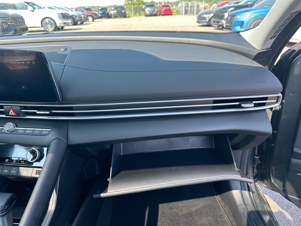 2025 Hyundai Elantra Hybrid Luxury | Leather | Nav | Roof | Warranty to 2033 in Saint John, New Brunswick - 43 - w1024h768px