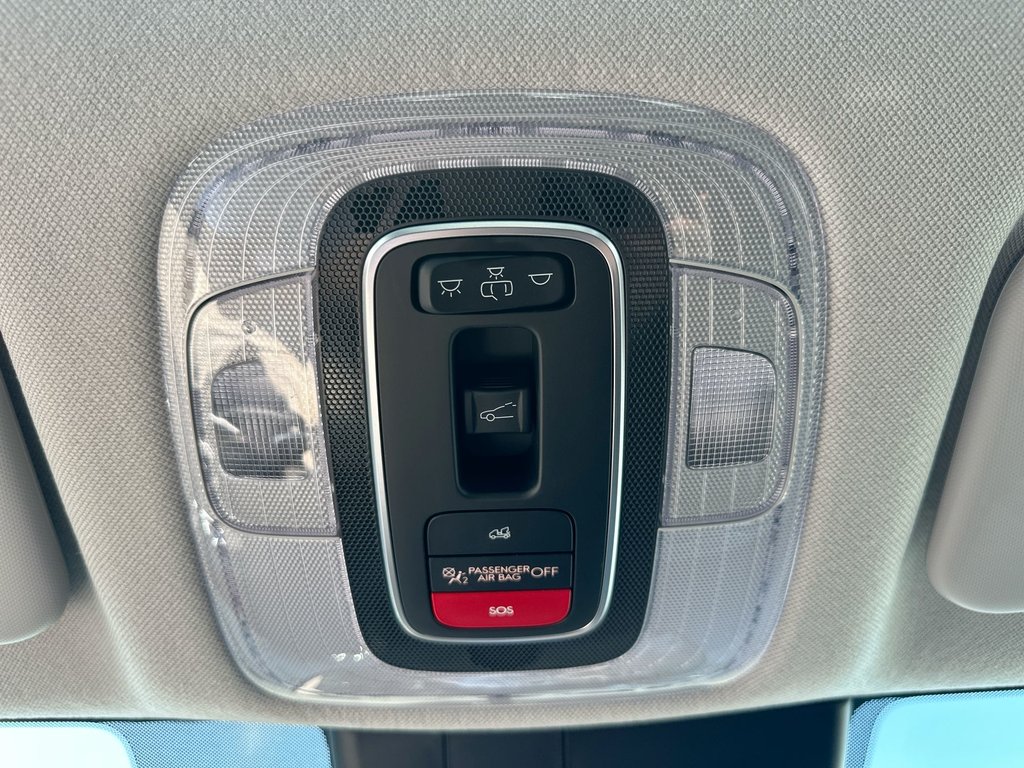 2025 Hyundai Elantra Hybrid Luxury | Leather | Nav | Roof | Warranty to 2033 in Saint John, New Brunswick - 47 - w1024h768px