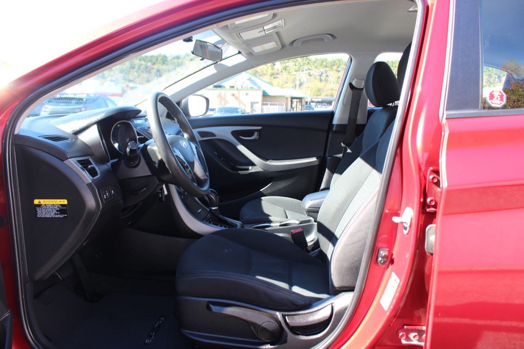 2015  Elantra GL | USB | HtdSeats | Bluetooth | Keyless in Saint John, New Brunswick - 12 - w1024h768px