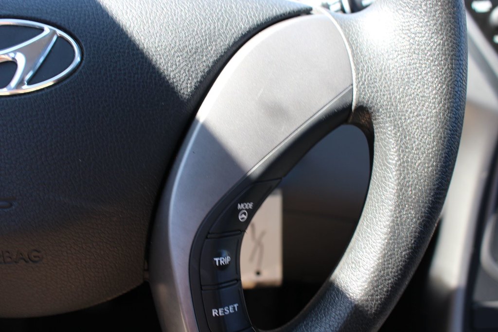 2015 Hyundai Elantra L | 6-Spd | Tilt | Aux | USB | TractionControl in Saint John, New Brunswick - 19 - w1024h768px