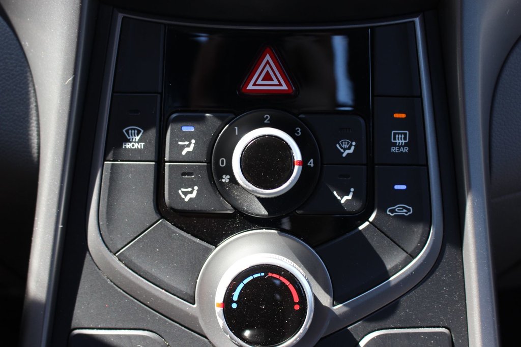 2015 Hyundai Elantra L | 6-Spd | Tilt | Aux | USB | TractionControl in Saint John, New Brunswick - 29 - w1024h768px