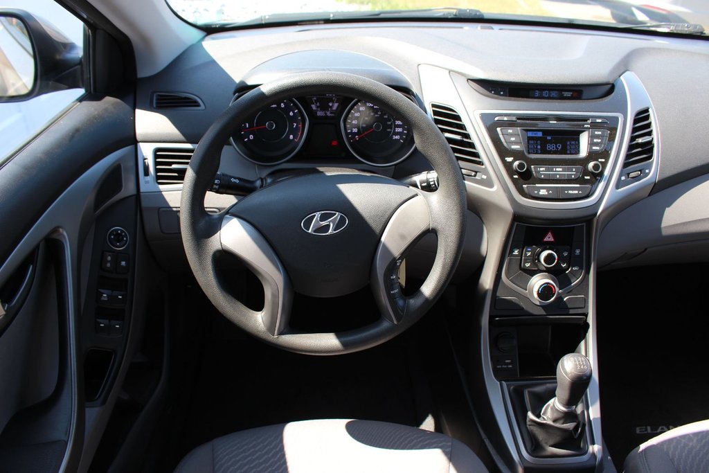 2015 Hyundai Elantra L | 6-Spd | Tilt | Aux | USB | TractionControl in Saint John, New Brunswick - 16 - w1024h768px