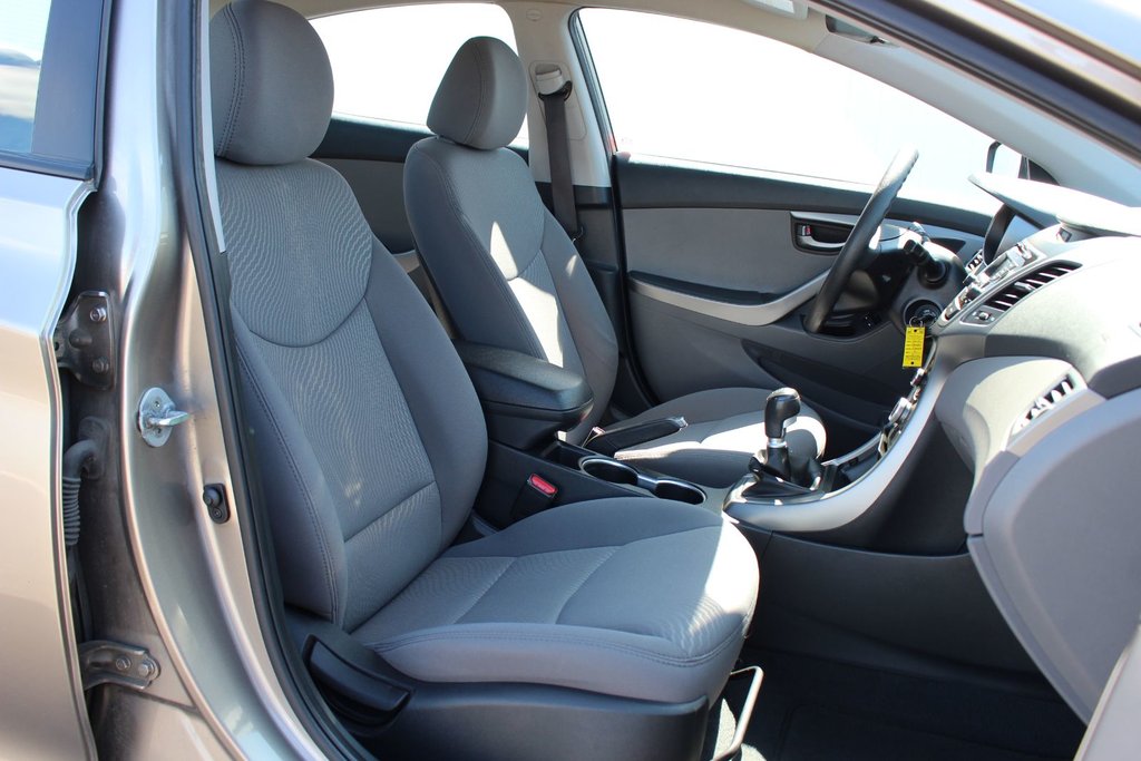 2015 Hyundai Elantra L | 6-Spd | Tilt | Aux | USB | TractionControl in Saint John, New Brunswick - 44 - w1024h768px