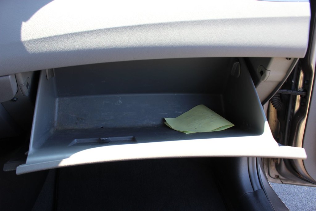 2015 Hyundai Elantra L | 6-Spd | Tilt | Aux | USB | TractionControl in Saint John, New Brunswick - 47 - w1024h768px