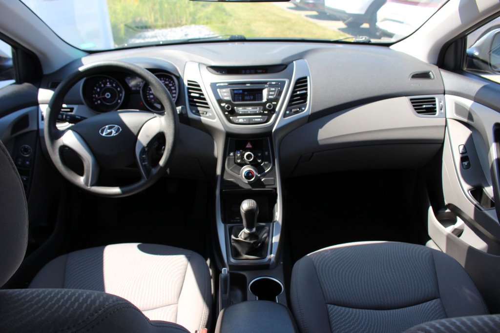 2015 Hyundai Elantra L | 6-Spd | Tilt | Aux | USB | TractionControl in Saint John, New Brunswick - 15 - w1024h768px