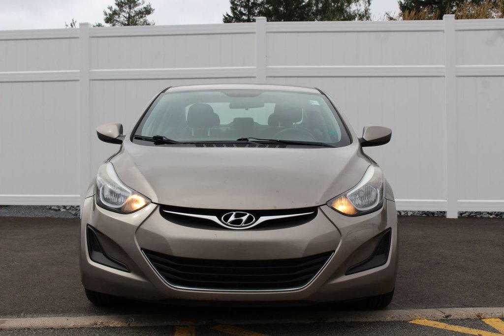 Hyundai Elantra GL | HtdSeats | Bluetooth | Aux | USB | Cruise 2015 à Saint John, Nouveau-Brunswick - 2 - w1024h768px