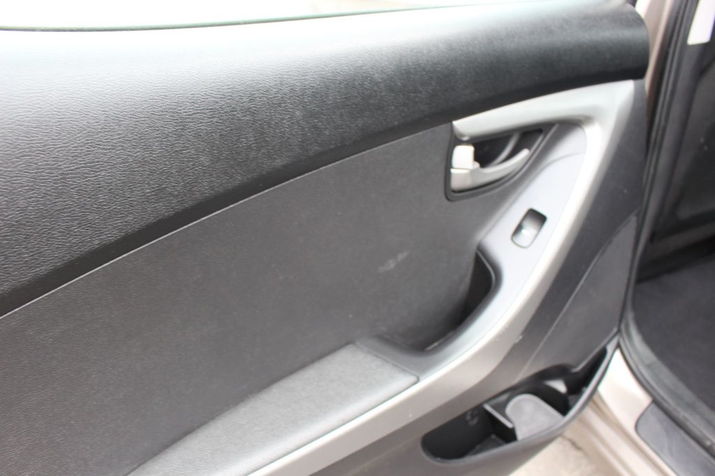 Hyundai Elantra GL | HtdSeats | Bluetooth | Aux | USB | Cruise 2015 à Saint John, Nouveau-Brunswick - 38 - w1024h768px