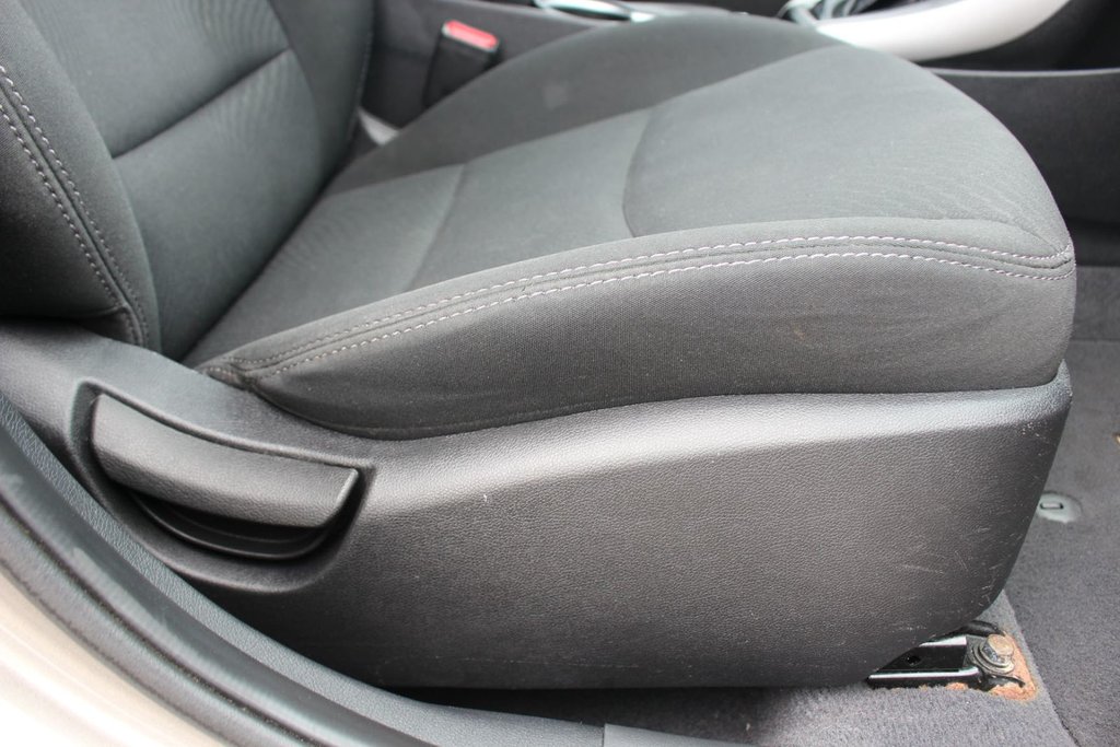 Hyundai Elantra GL | HtdSeats | Bluetooth | Aux | USB | Cruise 2015 à Saint John, Nouveau-Brunswick - 15 - w1024h768px