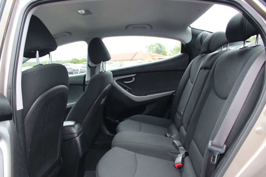 Hyundai Elantra GL | HtdSeats | Bluetooth | Aux | USB | Cruise 2015 à Saint John, Nouveau-Brunswick - 39 - w1024h768px