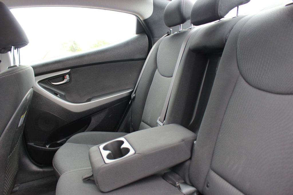 Hyundai Elantra GL | HtdSeats | Bluetooth | Aux | USB | Cruise 2015 à Saint John, Nouveau-Brunswick - 9 - w1024h768px