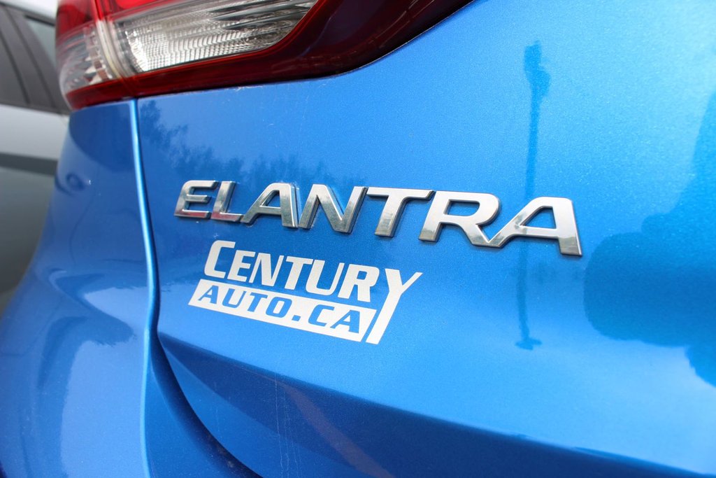 Hyundai Elantra GLS | SunRoof | HtdSeats | Cam | Bluetooth | Aux 2017 à Saint John, Nouveau-Brunswick - 39 - w1024h768px