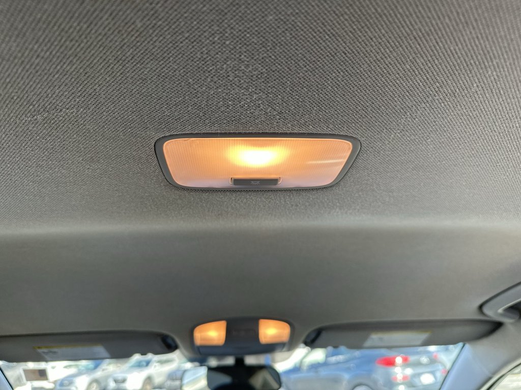 2017 Hyundai Elantra in Antigonish, Nova Scotia - 52 - w1024h768px