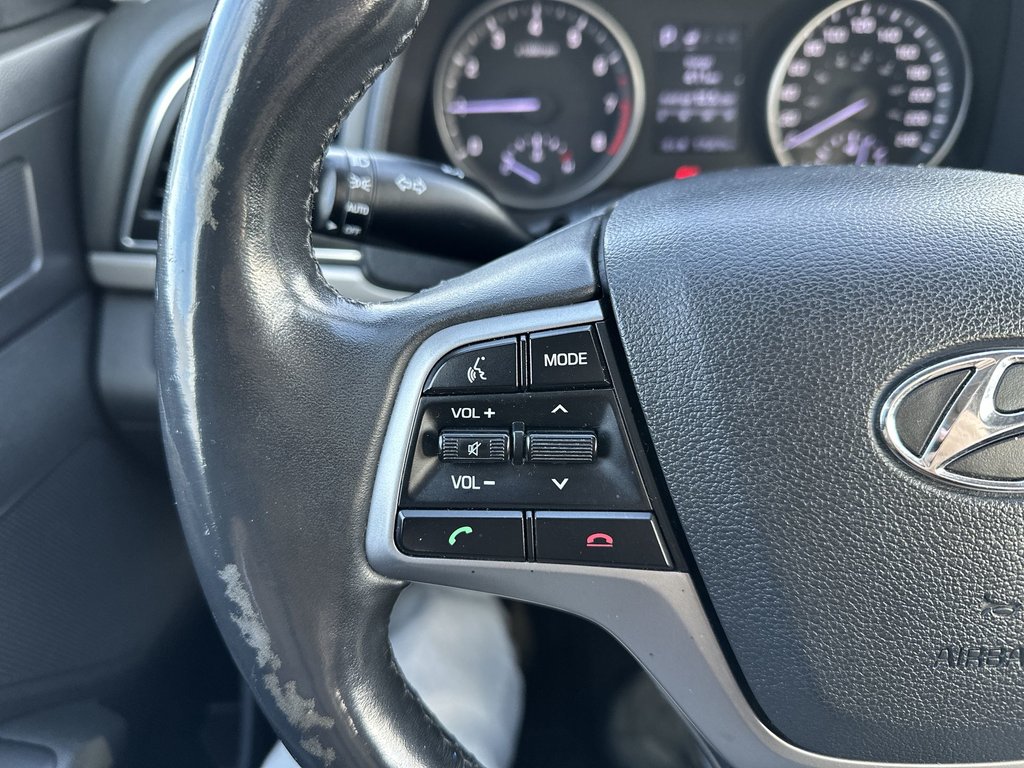 2017 Hyundai Elantra in Antigonish, Nova Scotia - 20 - w1024h768px