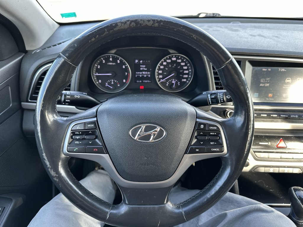2017 Hyundai Elantra in Antigonish, Nova Scotia - 17 - w1024h768px